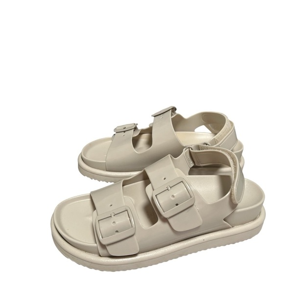 CUSHIONAIRE Women's 38 7.5 Feather cloud recovery slide sandals with +Comfort - Picture 2 of 8